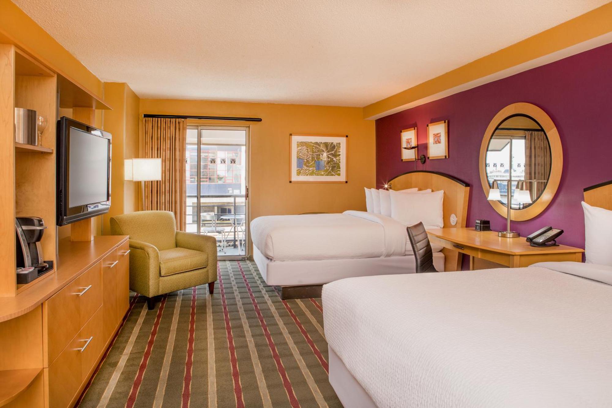 Hotel Pier 5
