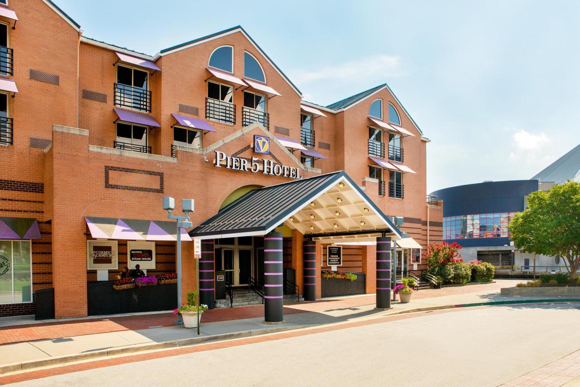 Hotel Pier 5